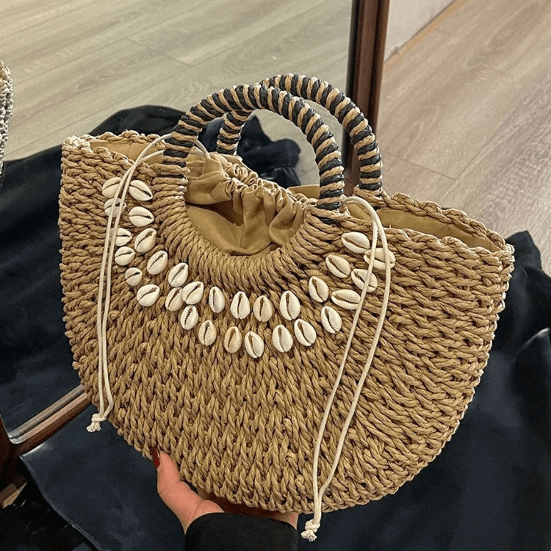 Bolsa de Palha Cecília com detalhe de conchas