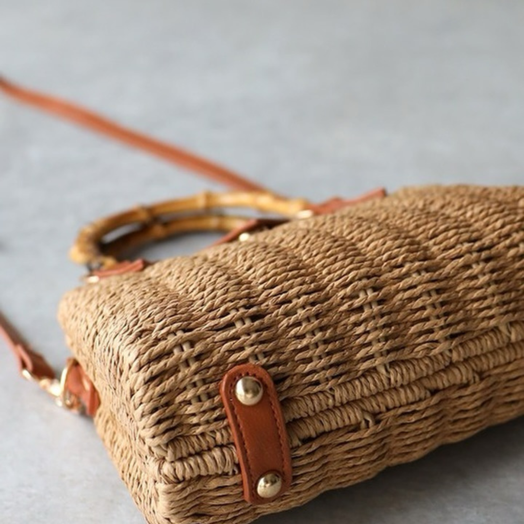 Bolsa de Palha com alça de Bambu Tassel